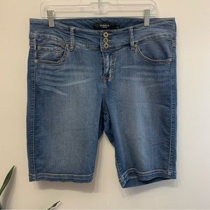 Torrid Long Jean Shorts Women’s 16